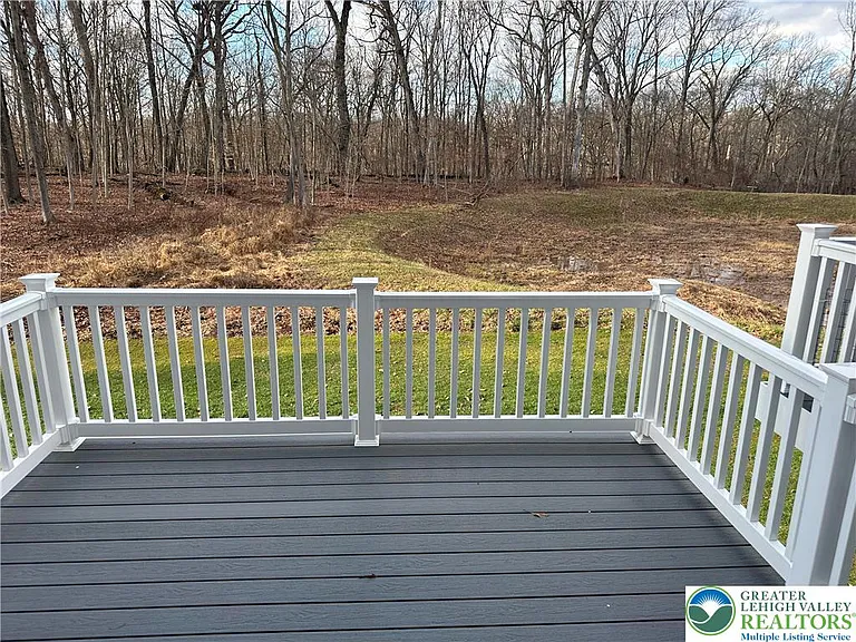 157 Van Fleet Cir — Photo 14