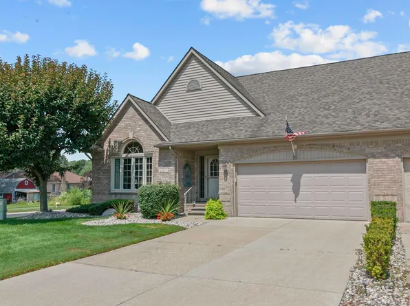 23117 Mission Valley N, Macomb, MI 48042