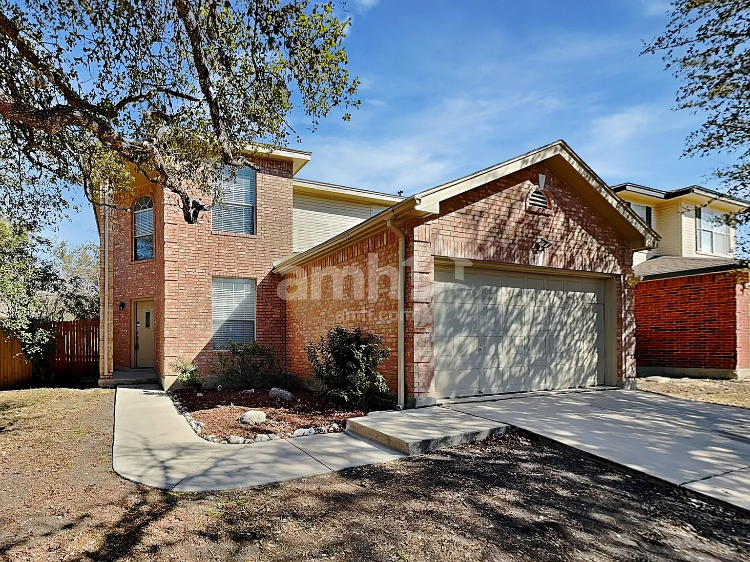 3 bed, 2.5 bath, 1700 sqft, $1,980 — Photo 1