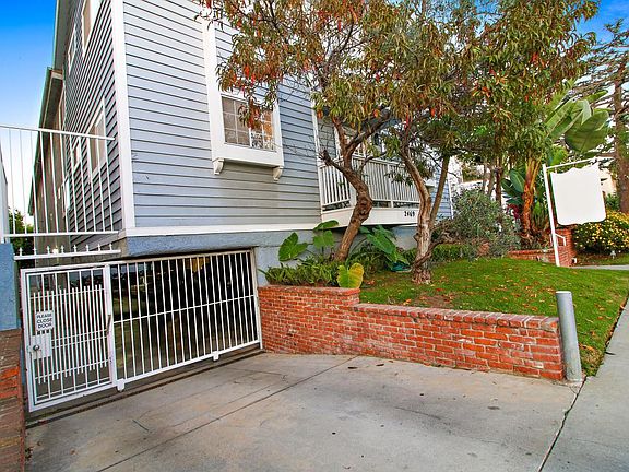 Garage entry- Automatic gate