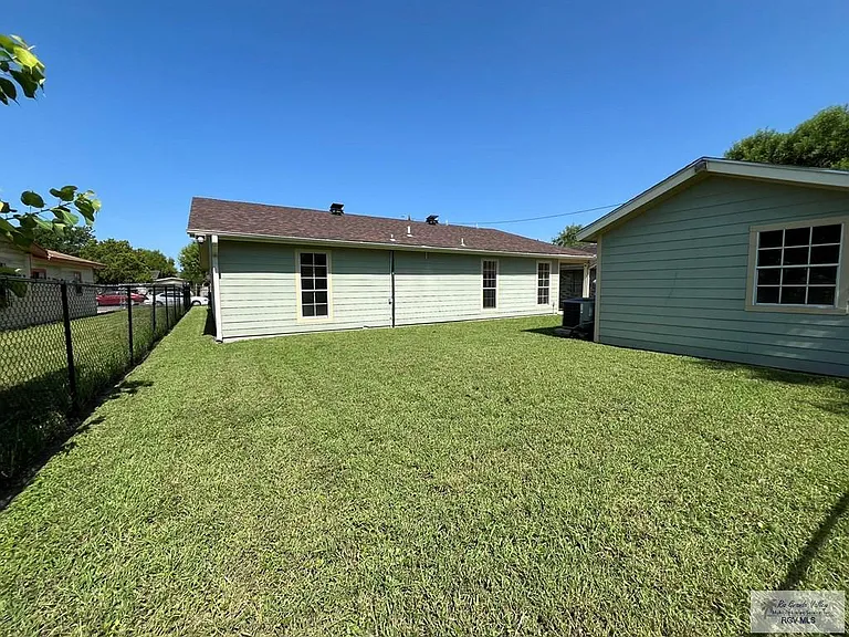 1184 Milam Ave — Photo 20