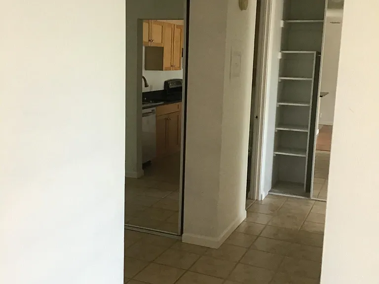 2500 S York St #403 — Photo 8