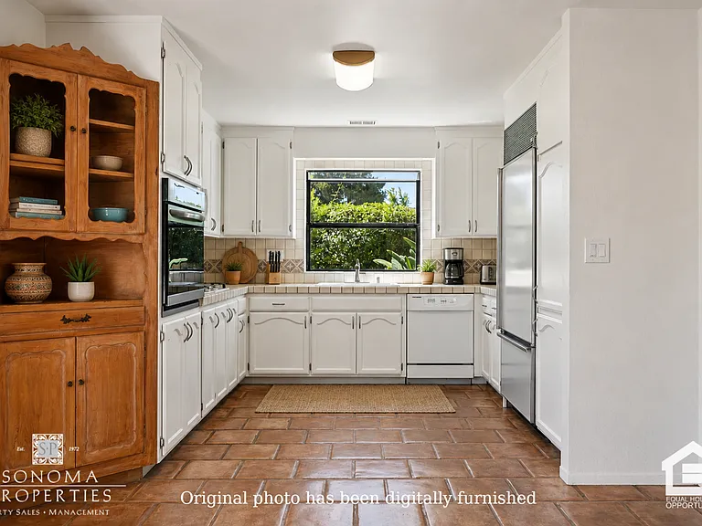 424 La Quinta Ln — Photo 12