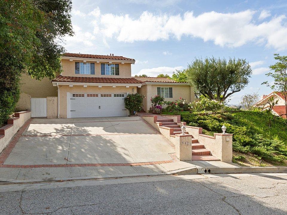 1st image of 4421 Cezanne Ave