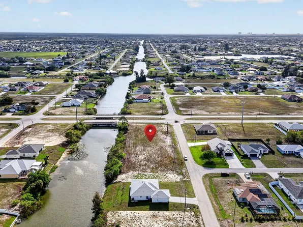 5 NW 19th Terrace, Cape Coral, FL 33993