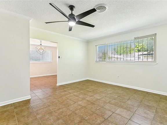 3rd image of 4430 Shalimar Dr