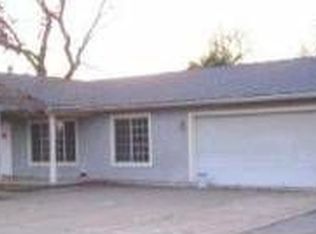 12010 Theresa Ln, Redding, CA 96003