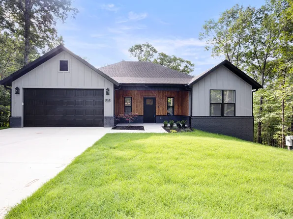17 Stretford Dr, Bella Vista, AR 72714