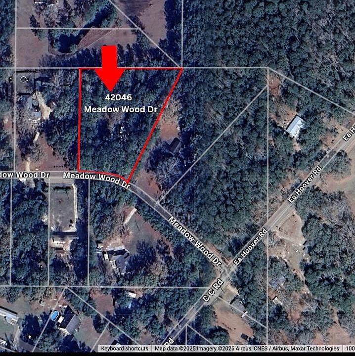1st image of 42046 Meadow Wood Dr