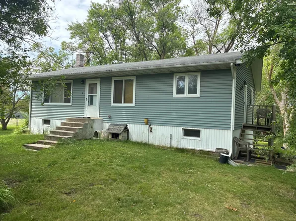 1606 Will O B Ln NE, Alexandria, MN 56308