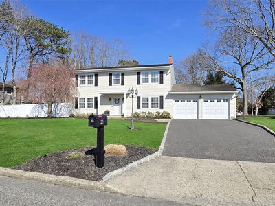 29 Loebel Street, Selden, NY, 11784