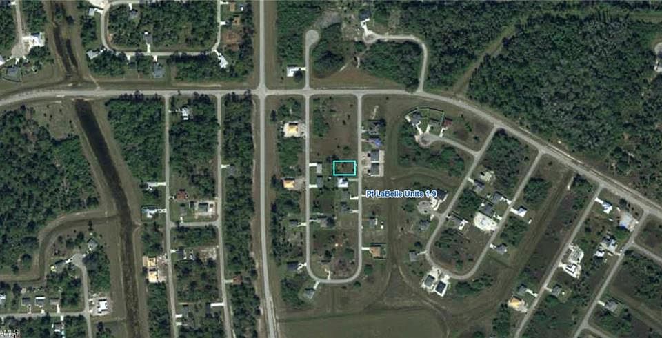 2nd image of 8040 Buttercup CIR