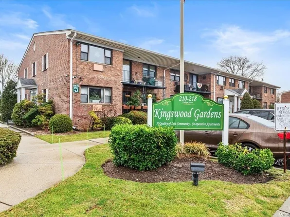 210 Fulton Street #2b, Farmingdale, NY 11735