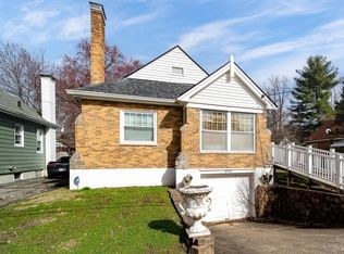 6930 Bramble Ave, Cincinnati, OH 45227