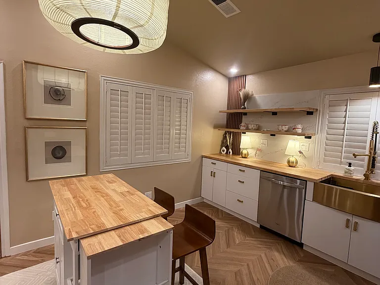 27706 Kristin Ln — Photo 10