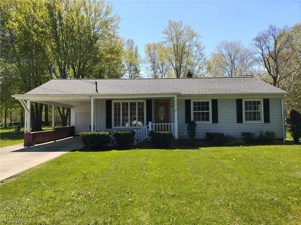 120 Roosevelt Dr, Geneva, OH 44041