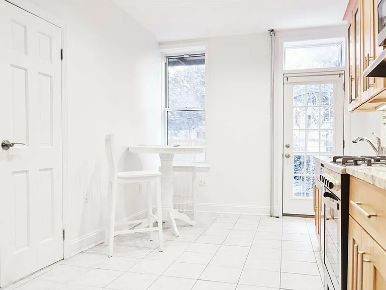 99 Wyckoff St #1R — Photo 2