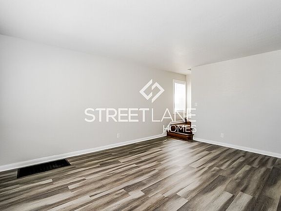 4th image of 629 Thurman Ave