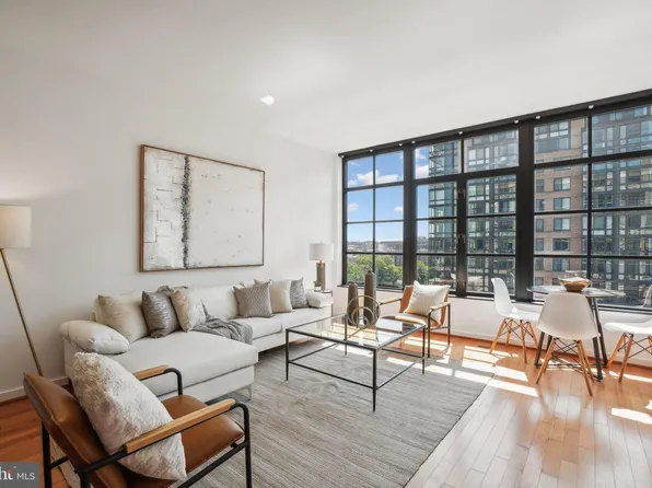 437 New York Ave NW APT 704, Washington, DC 20001
