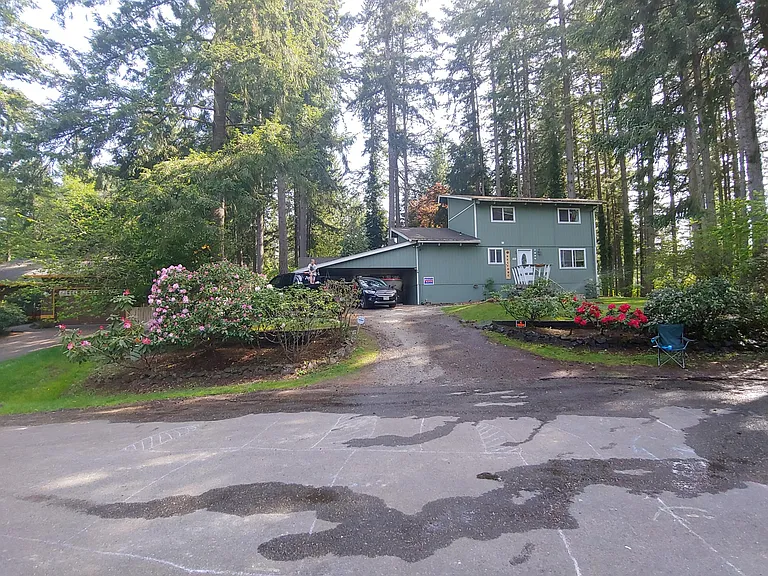 7925 Bittern Ct SE — Photo 9