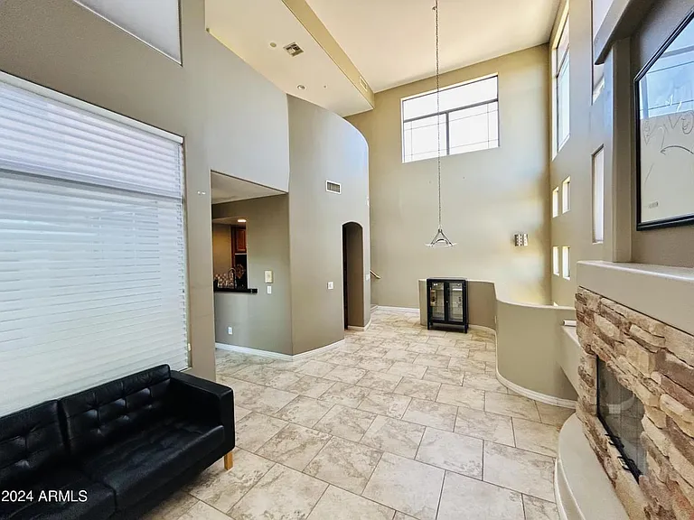 14450 N Thompson Peak Pkwy #202 — Photo 8