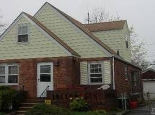 161 Heathcote Rd, Elmont, NY 11003
