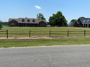 6113 Little Wiggins Rd, La Grange, NC 28551