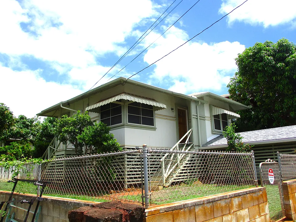 3242 Mokihana St