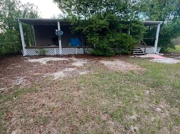 2237 Nora Dr, Blackshear, GA 31516