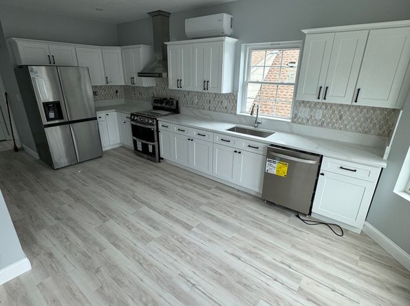 5 Elwyn Rd #2