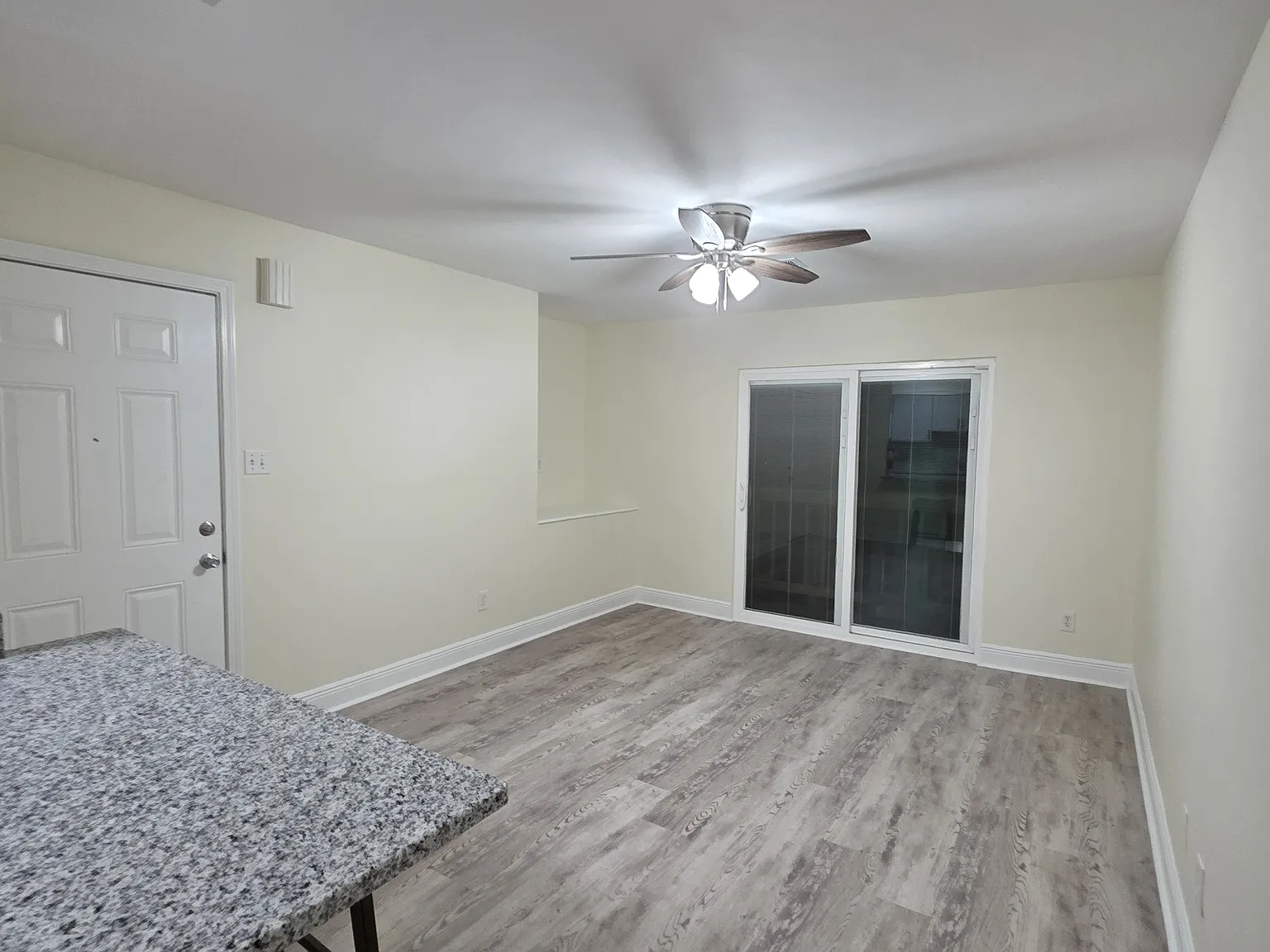 1 bed, 567 sqft, $1,250 — Photo 1