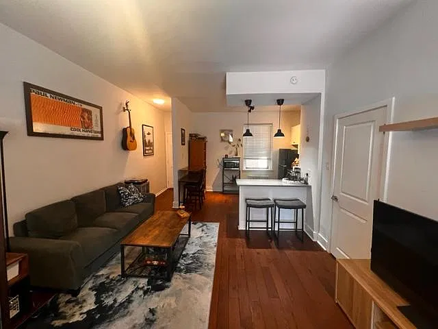 Studio, 500 sqft, $1,225 — Photo 4