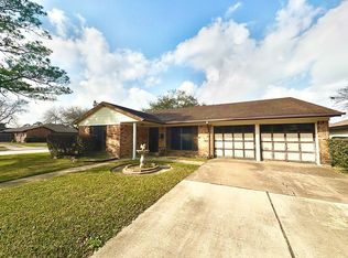 10303 Sageplum Dr, Houston, TX 77089