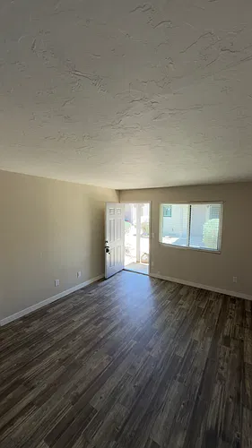 502 E Glenn St #14 Photo 1