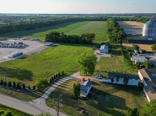 21820 W Railroad St, Marengo, IL 60152