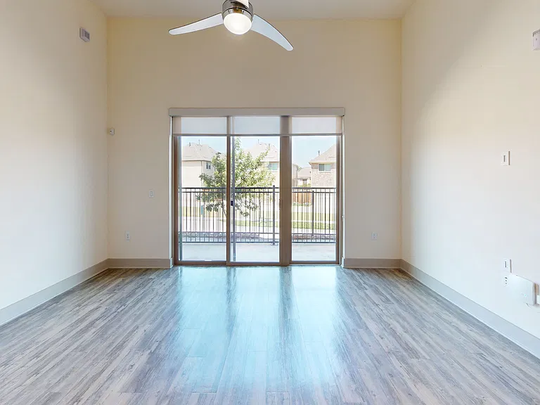 The Flats at Palisades — Photo 114