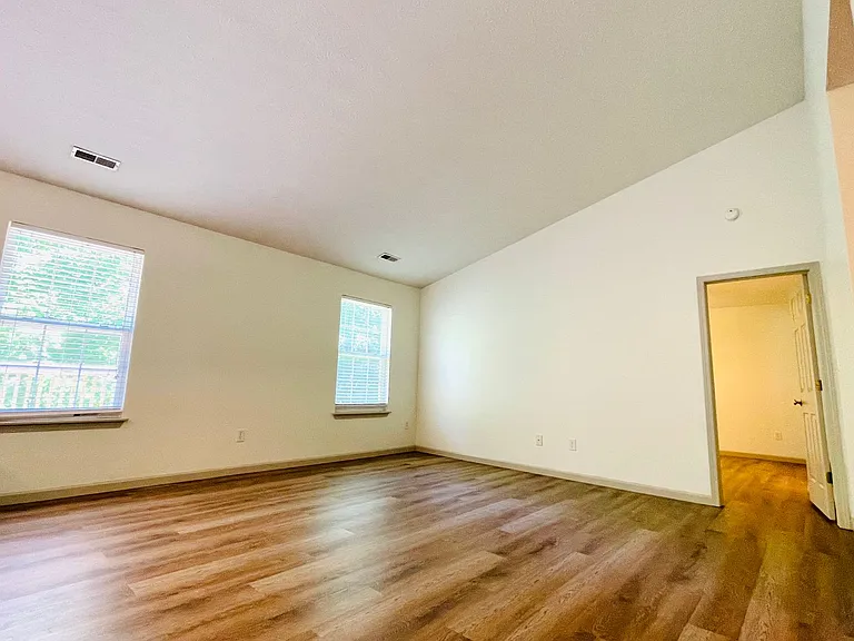 5402 N Alyssa Dr — Photo 7