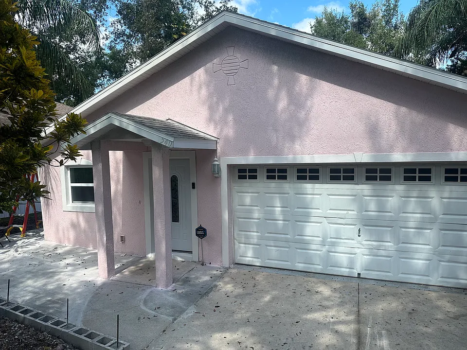 540 E Minneola Ave