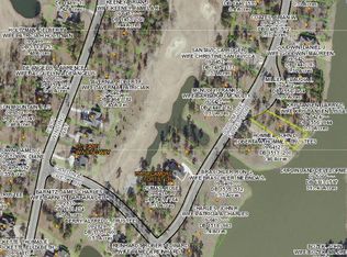 235 Sycamore Forest Dr, Wallace, NC 28466