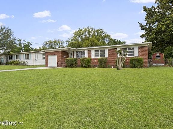 3rd image of 6543R Blackwood Dr