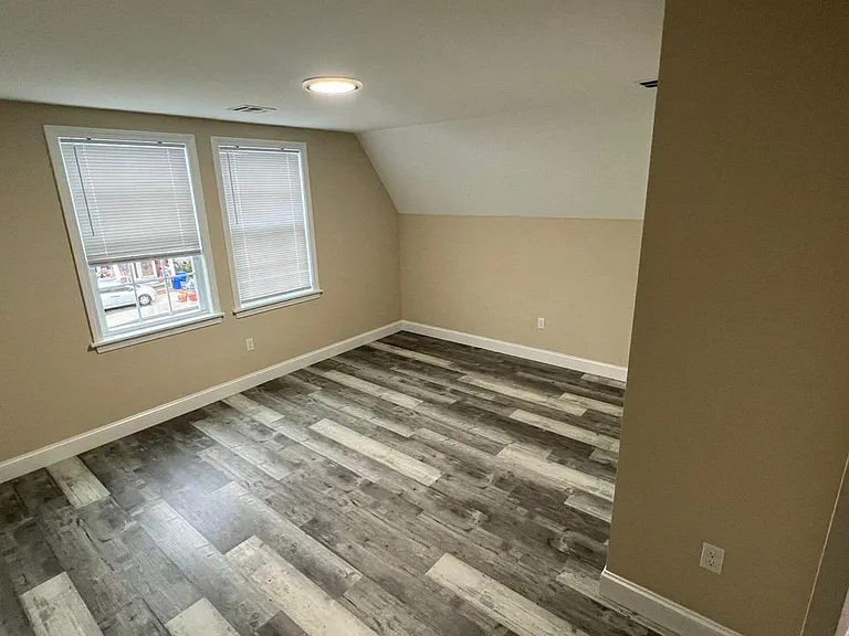 145 Broadway — Photo 14