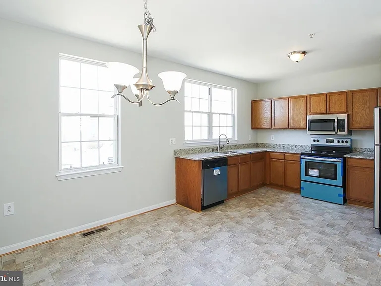 Kitchen from another view.