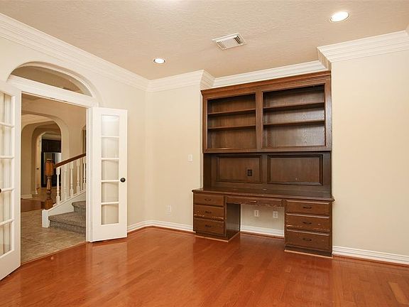5th image of 14218 Cloud Cliff Ln