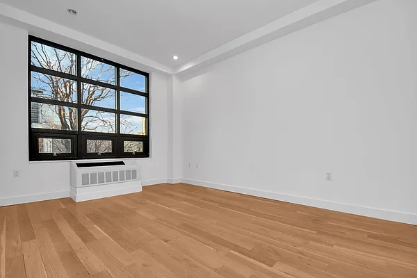 Rented by Compass | media 13