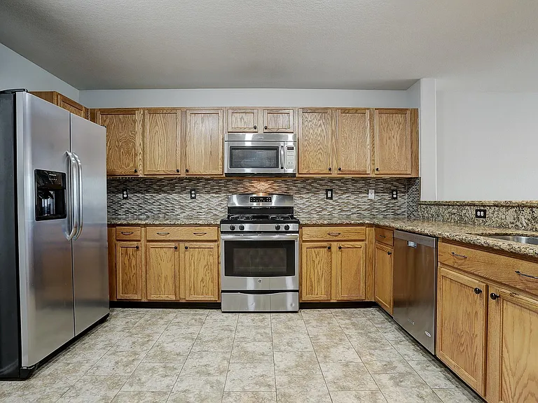 223 Sunset Colony Dr — Photo 13