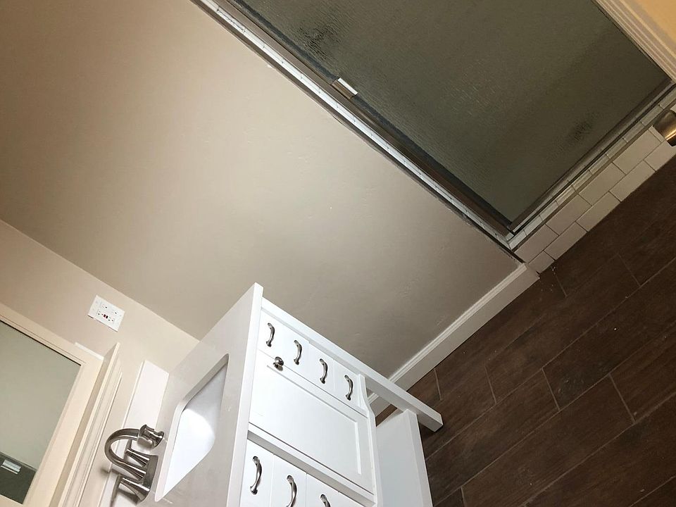 2nd image of 261 N Baker St