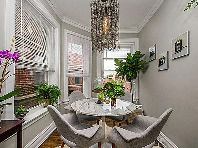 1443 W Balmoral Ave #2S — Photo 2