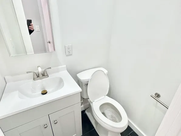 193 Sackett Street image 10 of 14