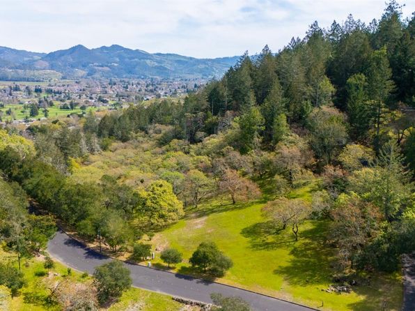 980 Madelyne Court, Santa Rosa, CA 95409