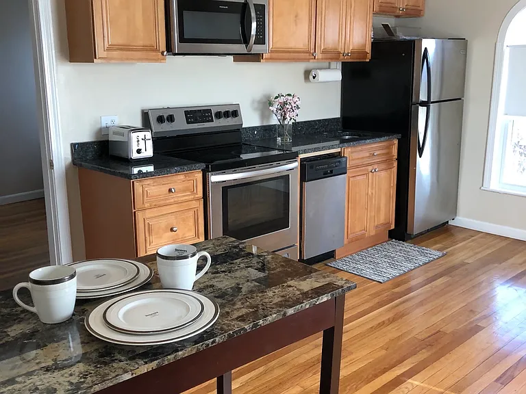 48 Warren Ave #3 — Photo 10